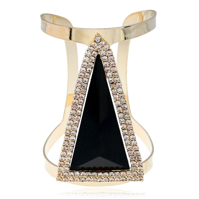Exaggerated metal jewelry bracelet